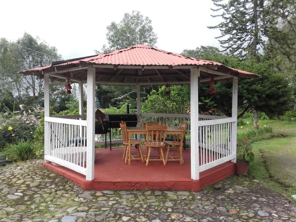 La Gaviota Bnb Bed & Breakfast Filandia Exterior foto